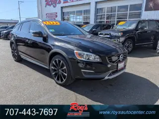 2016 Volvo V60 Cross Country T5 Platinum  AWD