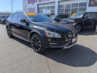 2016 Volvo V60 Cross Country T5 Platinum  AWD
