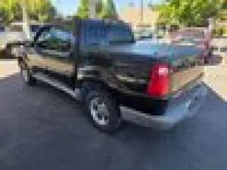 2004 Ford Explorer Sport Trac XLS