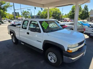2001 Chevrolet Silverado 2500HD Base