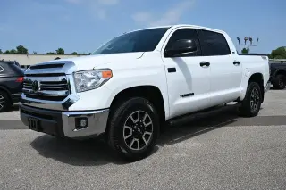 2017 Toyota Tundra SR5 TSS OFF-ROAD