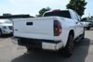 2017 Toyota Tundra SR5 TSS OFF-ROAD