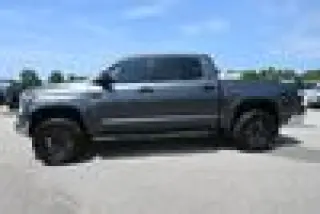 2019 Toyota Tundra SR5 TSS OFF-ROAD