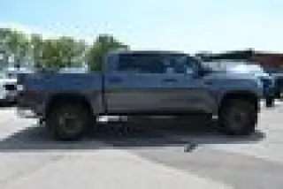 2019 Toyota Tundra SR5 TSS OFF-ROAD