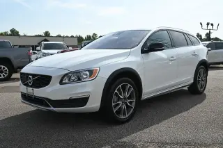 2018 Volvo V60 Cross Country T5 Premier