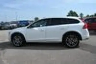 2018 Volvo V60 Cross Country T5 Premier