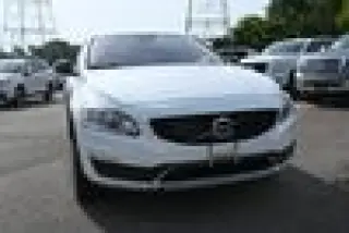 2018 Volvo V60 Cross Country T5 Premier