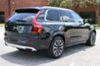 2020 Volvo XC90 T5 Momentum