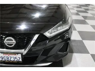 2021 Nissan Maxima