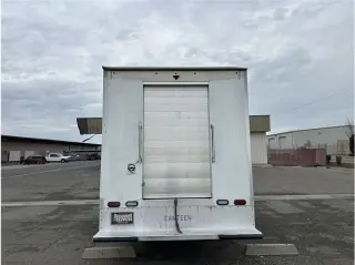 2015 Chevrolet Express Commercial Cutaway