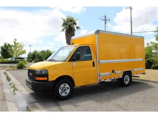 2021 GMC Savana Commercial Cutaway