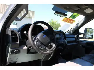 2017 Ford Super Duty F-350 DRW