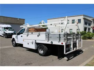 2017 Ford Super Duty F-350 DRW