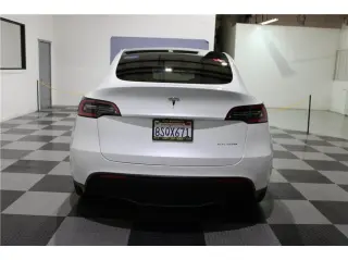 2020 Tesla Model Y
