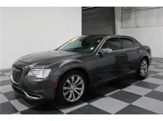 2019 Chrysler 300