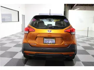 2020 Nissan Kicks