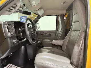 2018 GMC Savana Cargo Van