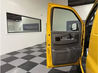 2018 GMC Savana Cargo Van