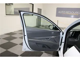 2023 Hyundai Elantra Hybrid