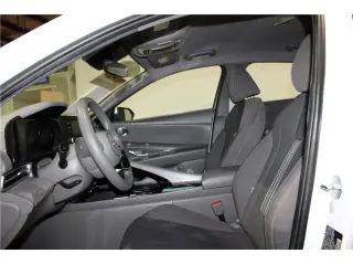 2023 Hyundai Elantra Hybrid