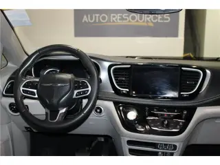 2022 Chrysler Pacifica