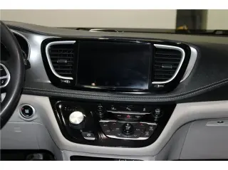 2022 Chrysler Pacifica