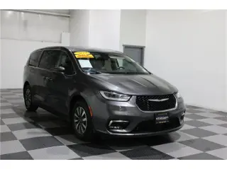 2022 Chrysler Pacifica