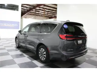 2022 Chrysler Pacifica
