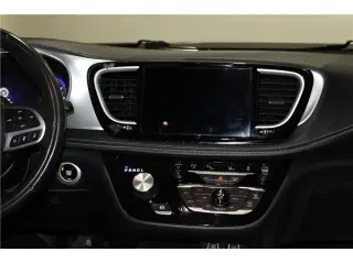 2022 Chrysler Pacifica