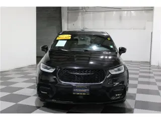 2022 Chrysler Pacifica