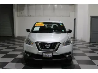 2019 Nissan Kicks