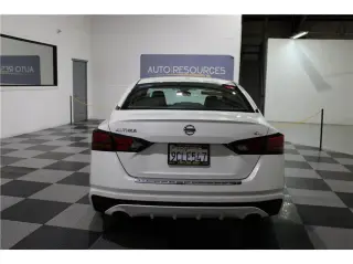 2022 Nissan Altima