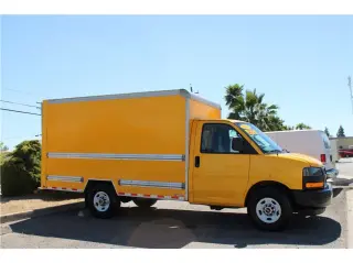 2021 GMC Savana Commercial Cutaway