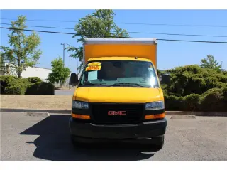 2021 GMC Savana Commercial Cutaway