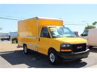 2021 GMC Savana Commercial Cutaway
