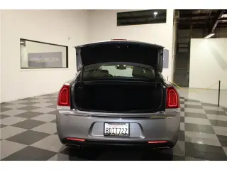 2018 Chrysler 300