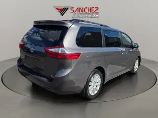 2015 Toyota Sienna