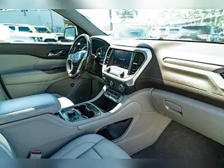2021 GMC Acadia