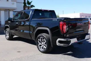 2025 GMC Sierra 1500 Crew Cab