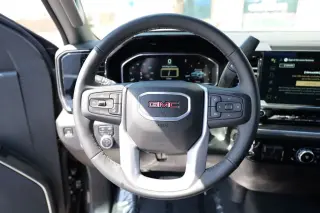 2025 GMC Sierra 1500 Crew Cab