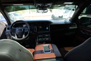 2023 GMC Yukon XL