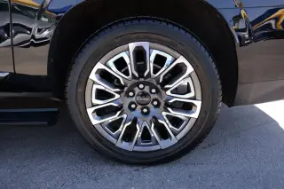 2023 GMC Yukon XL