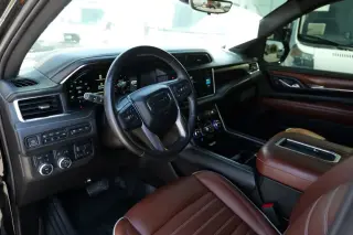2023 GMC Yukon XL