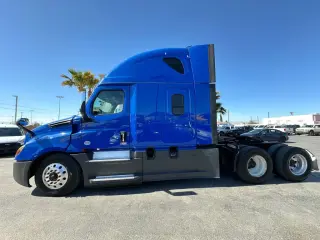 2018 Freightliner Cascadia