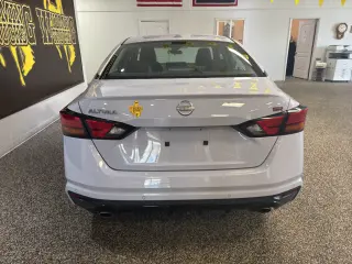 2025 Nissan Altima