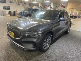 2025 Genesis GV70