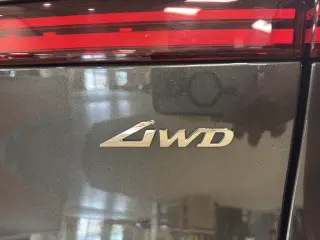 2025 Genesis GV70