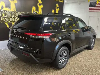 2024 Nissan Pathfinder