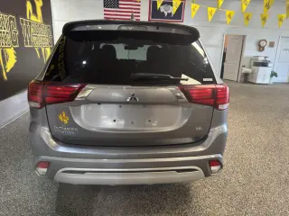 2022 Mitsubishi Outlander PHEV