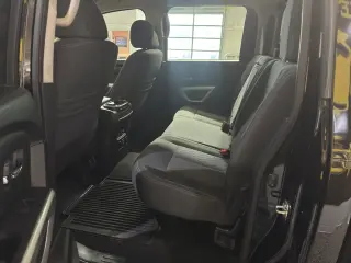 2021 Nissan Titan